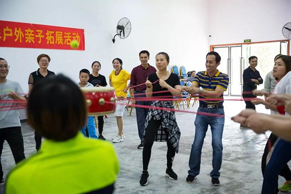 湖南華億生態(tài)農(nóng)業(yè)發(fā)展有限責(zé)任公司,株洲農(nóng)家樂,湖南戶外拓展,株洲哪里好玩,自助燒烤,露營,會議團體接待