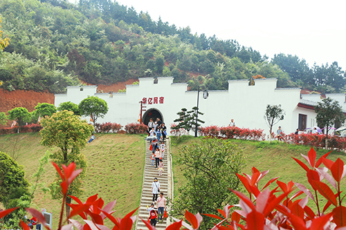 湖南華億生態(tài)農(nóng)業(yè)發(fā)展有限責任公司,株洲農(nóng)家樂,湖南戶外拓展,株洲哪里好玩,自助燒烤,露營,會議團體接待