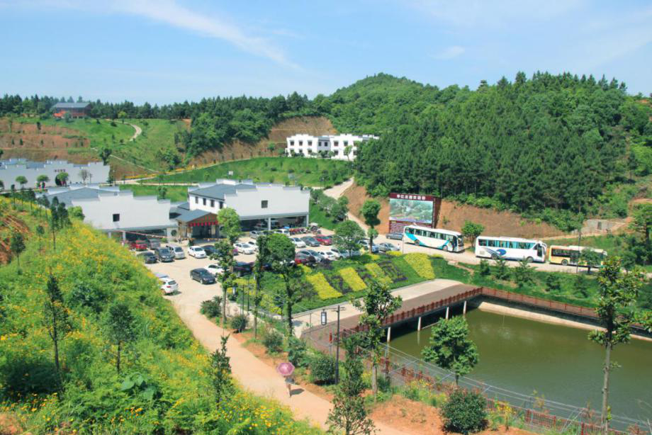 戶外拓展,自助燒烤,露營,會(huì)議團(tuán)體接待，團(tuán)建，