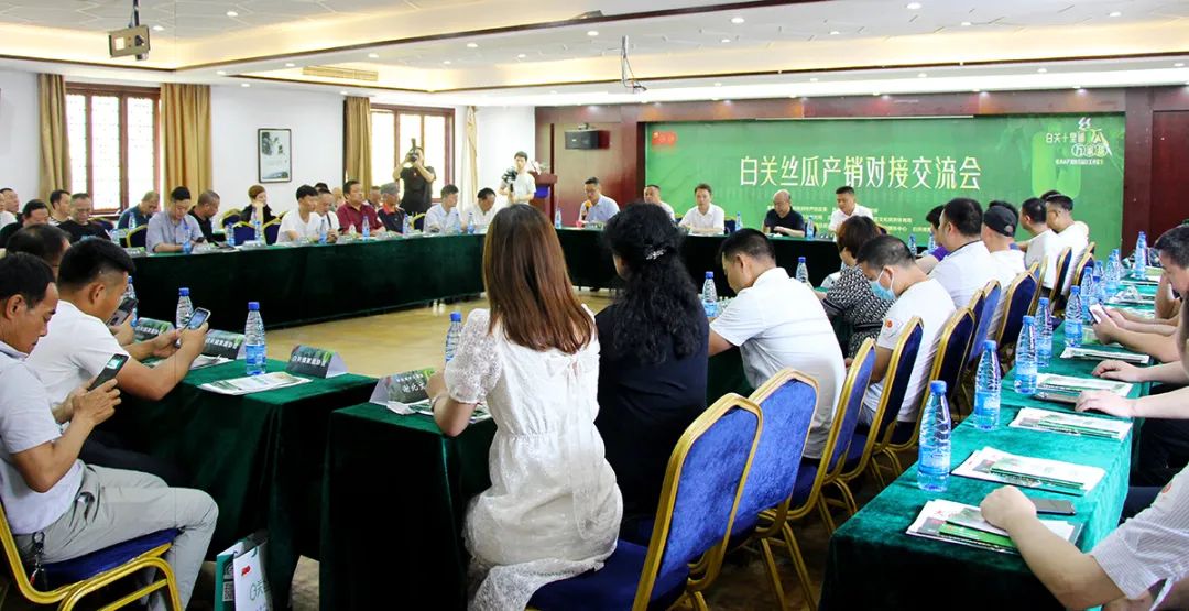 戶外拓展,自助燒烤,露營,會議團(tuán)體接待，團(tuán)建，