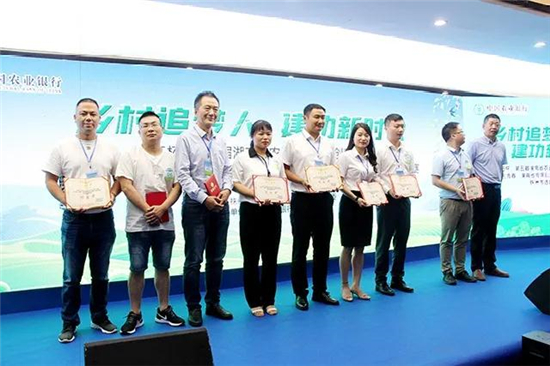 戶外拓展,自助燒烤,露營,會議團體接待，團建，