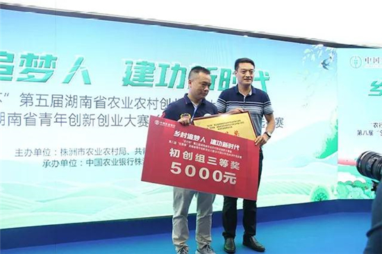 戶外拓展,自助燒烤,露營,會議團體接待，團建，
